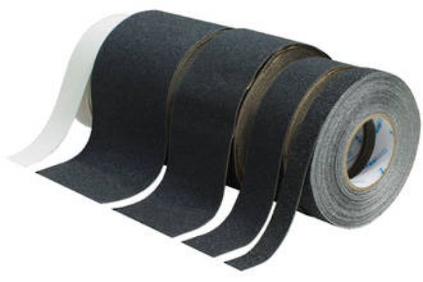 Picture of AXTON SAFETY TREAD - GENERAL PURPOSE 100MM